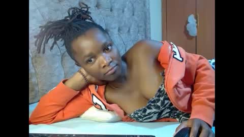 Snapshot of sexxy_santa chatting on January 2025 03:44:01 AM Santa online show from January 2025 03:44:01 AM