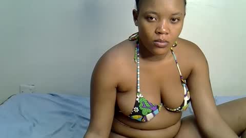 Snapshot of sexxythea_ chatting on October 2025 08:07:01 PM sexxythea_ online show from October 2025 08:07:01 PM