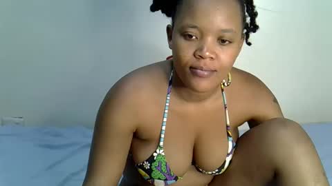 Snapshot of sexxythea_ chatting on October 2025 07:45:02 PM sexxythea_ online show from October 2025 07:45:02 PM