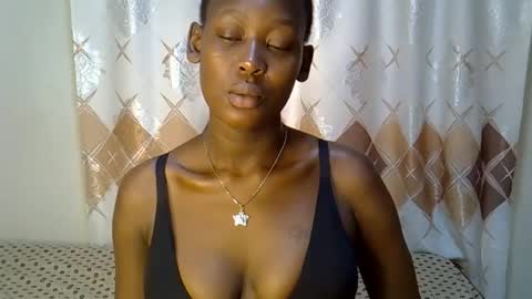 sexxyvee224 online show from November 2025 08:14:01 AM