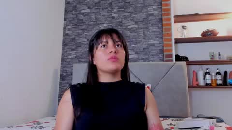 Snapshot of sexxyy_couple_ chatting on May 2026 08:16:02 PM Sexxy-Couple online show from May 2026 08:16:02 PM