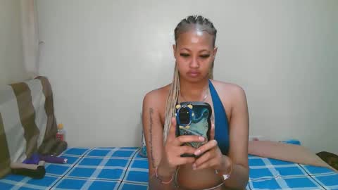 sexy_bluegirl online show from April 2026 04:28:02 PM