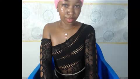 sexy_bluey247 online show from October 2025 03:32:01 PM