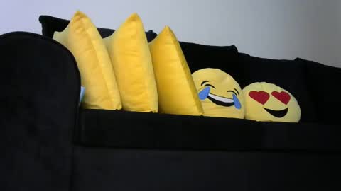 liya online show from February 2025 10:52:02 PM