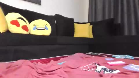 liya online show from October 2025 10:08:01 PM