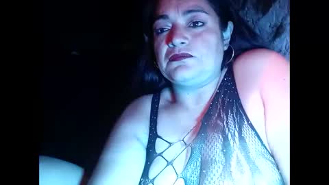 Snapshot of sexy_camy chatting on February 2025 04:46:02 AM Camy Yamy online show from February 2025 04:46:02 AM