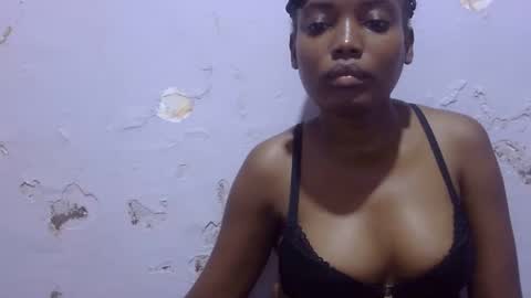 sexy_claude96 online show from January 2025 11:56:01 PM