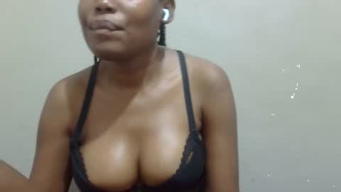 sexy_claude96 online show from January 2025 08:53:01 PM