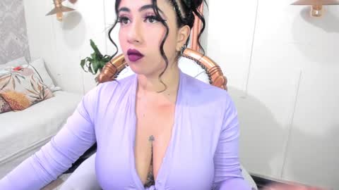 Snapshot of sexy_cristall chatting on January 2025 02:49:01 AM C R I S T A L online show from January 2025 02:49:01 AM