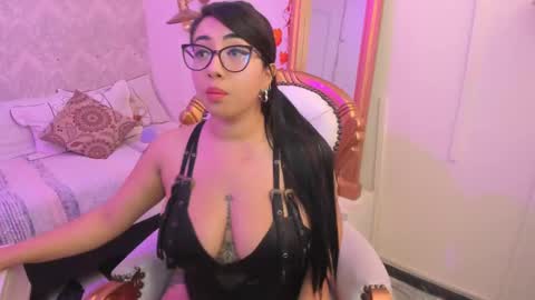 Snapshot of sexy_cristall chatting on February 2025 08:18:01 PM C R I S T A L online show from February 2025 08:18:01 PM