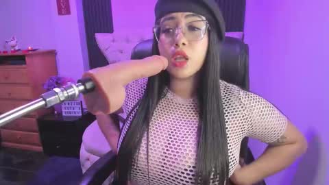  C R I S T A L  online show from February 2026 01:04:02 AM