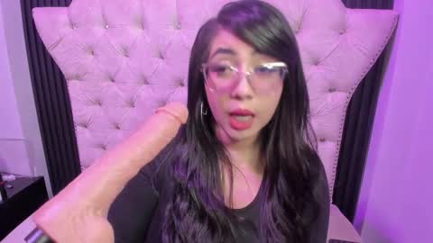  C R I S T A L  online show from February 2026 07:51:01 PM