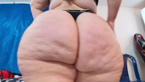 karla           instagram  online show from April 2026 04:56:02 PM