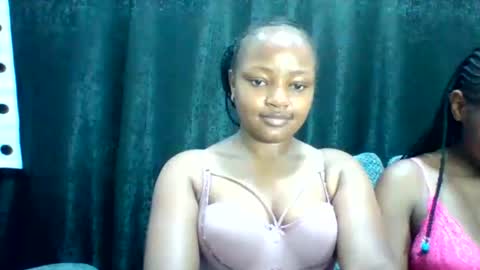 sexy_divaaa online show from June 2026 09:54:02 PM