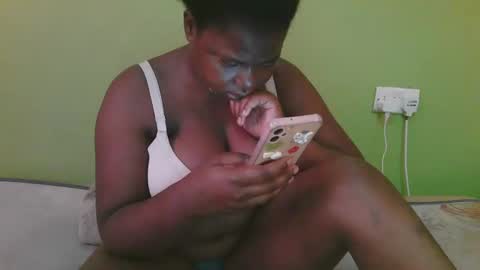 Snapshot of sexy_divana chatting on February 2025 05:34:02 AM sexy_divana online show from February 2025 05:34:02 AM