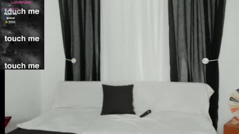 MY ONLYFANS page is back -   online show from April 2026 10:11:02 PM