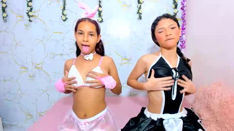 sexy_girls_extremes online show from January 2026 11:23:01 AM