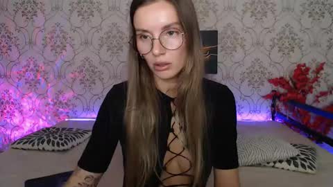 Snapshot of sexy_juliaxo chatting on October 2025 02:43:02 AM Sexy Juliaxo online show from October 2025 02:43:02 AM