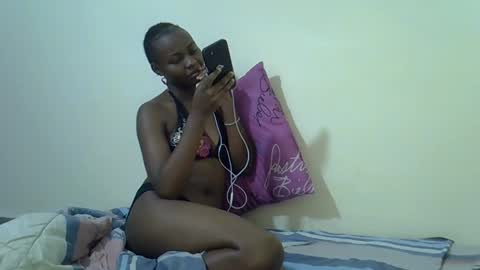 sexy_june20 online show from March 2026 04:26:01 PM