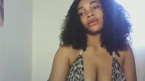 Sexy kitty881 online show from September 2025 09:47:02 AM