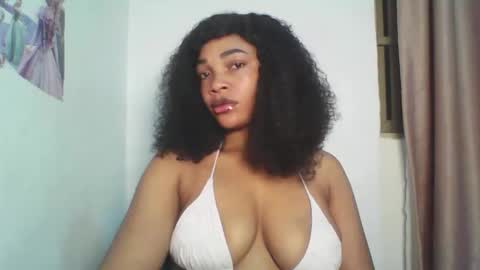 Sexy kitty881 online show from October 2025 06:18:02 PM