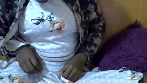 Snapshot of sexy_leila3 chatting on February 2025 08:13:02 PM kayla online show from February 2025 08:13:02 PM