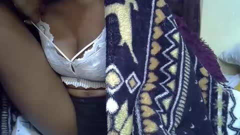 Snapshot of sexy_leila3 chatting on September 2025 11:07:01 PM kayla online show from September 2025 11:07:01 PM