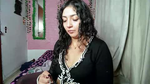 sexy lolas online show from November 2025 03:17:02 AM