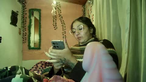 sexy lolas online show from April 2026 01:42:02 AM