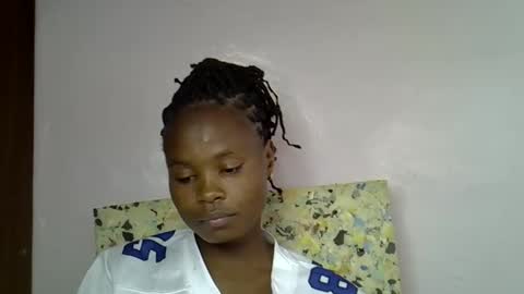 Molyne online show from February 2026 02:49:02 AM