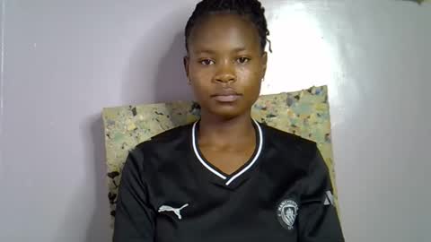 Molyne online show from February 2026 11:14:01 PM