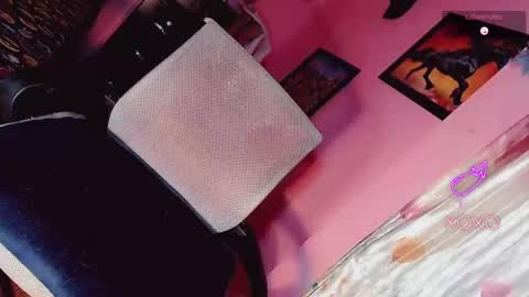 Snapshot of sexy_mysterious_dirty_girl chatting on November 2025 07:27:01 AM queen online show from November 2025 07:27:01 AM