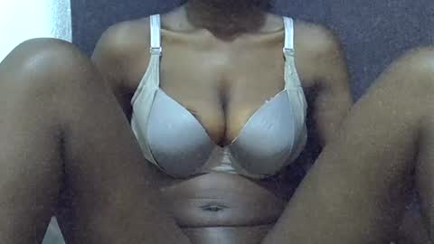 Snapshot of sexy_peach4 chatting on June 2026 11:52:01 PM sexy_peach4 online show from June 2026 11:52:01 PM