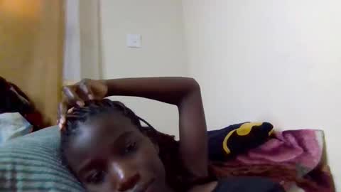 Snapshot of sexy_petittie chatting on September 2025 07:43:01 AM sexy_petittie online show from September 2025 07:43:01 AM