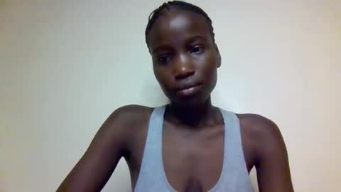 Snapshot of sexy_petittie chatting on October 2025 08:24:01 AM sexy_petittie online show from October 2025 08:24:01 AM