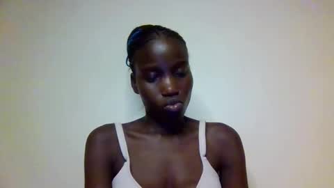 Snapshot of sexy_petittie chatting on October 2025 07:03:02 PM sexy_petittie online show from October 2025 07:03:02 PM