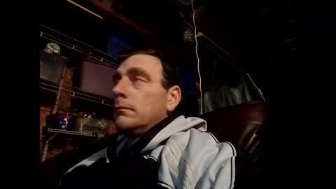 Snapshot of sexy_richy chatting on November 2025 09:50:02 PM    RICHY    online show from November 2025 09:50:02 PM