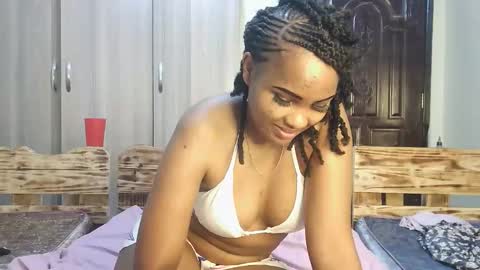 Snapshot of sexy_ros chatting on October 2025 08:06:02 PM sexy_ros online show from October 2025 08:06:02 PM