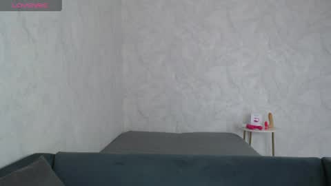 Alina online show from April 2026 06:27:02 AM