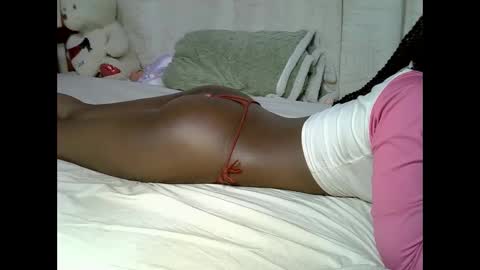 Valentine online show from April 2026 12:43:02 AM