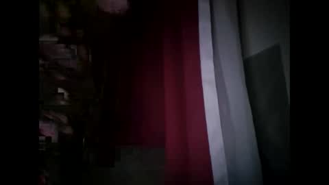 Snapshot of sexy_slimm25 chatting on February 2026 09:08:01 PM Slimm online show from February 2026 09:08:01 PM