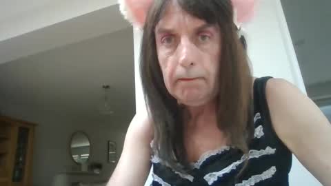 Snapshot of sexy_sophie125 chatting on March 2025 04:29:02 PM Sexy Sophie online show from March 2025 04:29:02 PM