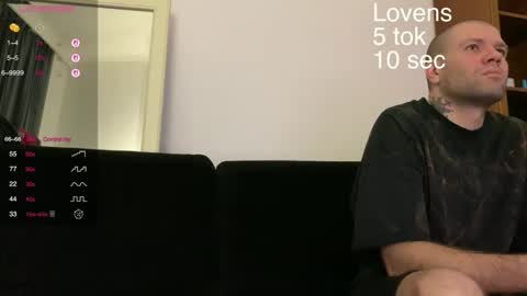 Snapshot of sexy_sweets chatting on October 2025 06:29:01 PM Sexy-Sweets online show from October 2025 06:29:01 PM