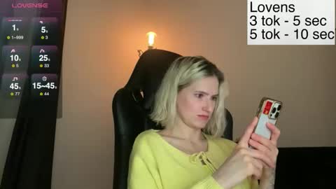 Sexy-Sweets online show from November 2025 02:08:01 PM