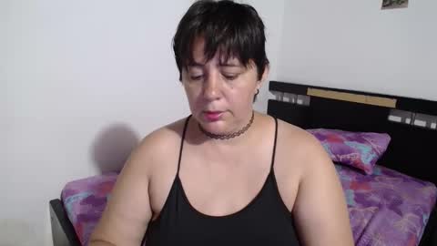 janel online show from November 2025 10:53:02 PM