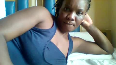 Snapshot of sexy_vivy1 chatting on October 2025 08:04:02 AM sexy_vivy1 online show from October 2025 08:04:02 AM