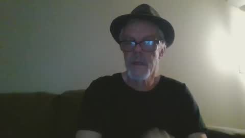 Snapshot of sexy_white_daddy chatting on February 2025 04:27:02 AM Daddy online show from February 2025 04:27:02 AM