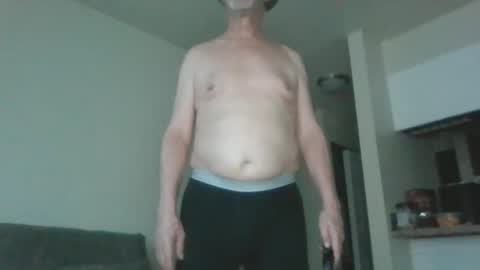 Snapshot of sexy_white_daddy chatting on February 2025 02:26:01 AM Daddy online show from February 2025 02:26:01 AM