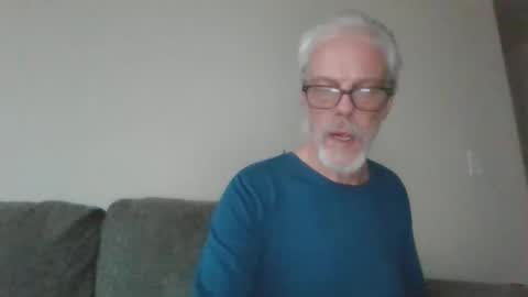 Snapshot of sexy_white_daddy chatting on February 2025 02:32:02 AM Daddy online show from February 2025 02:32:02 AM