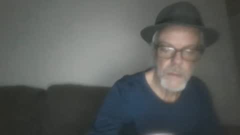 Snapshot of sexy_white_daddy chatting on February 2025 11:52:01 AM Daddy online show from February 2025 11:52:01 AM